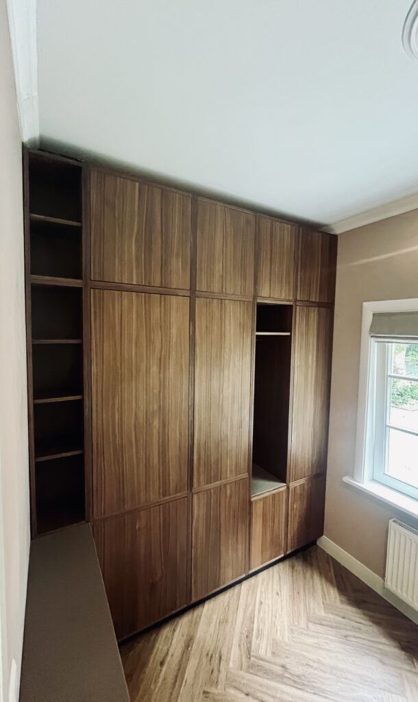 kastenwand notenfineer